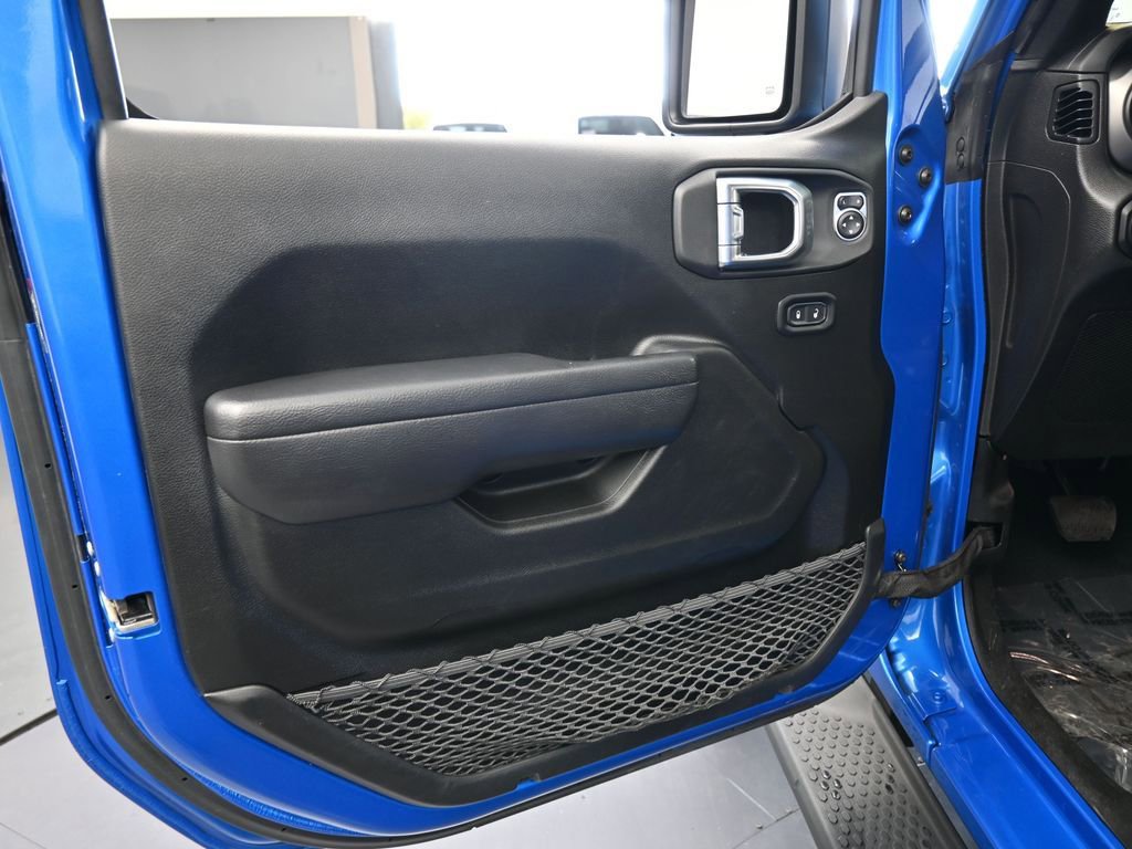 Used 2022 Jeep Wrangler Unlimited Sport image 15