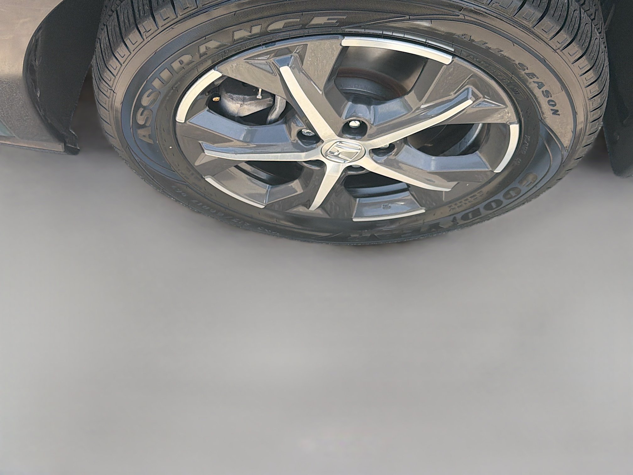 Used 2024 Honda HR-V EX-L image 35