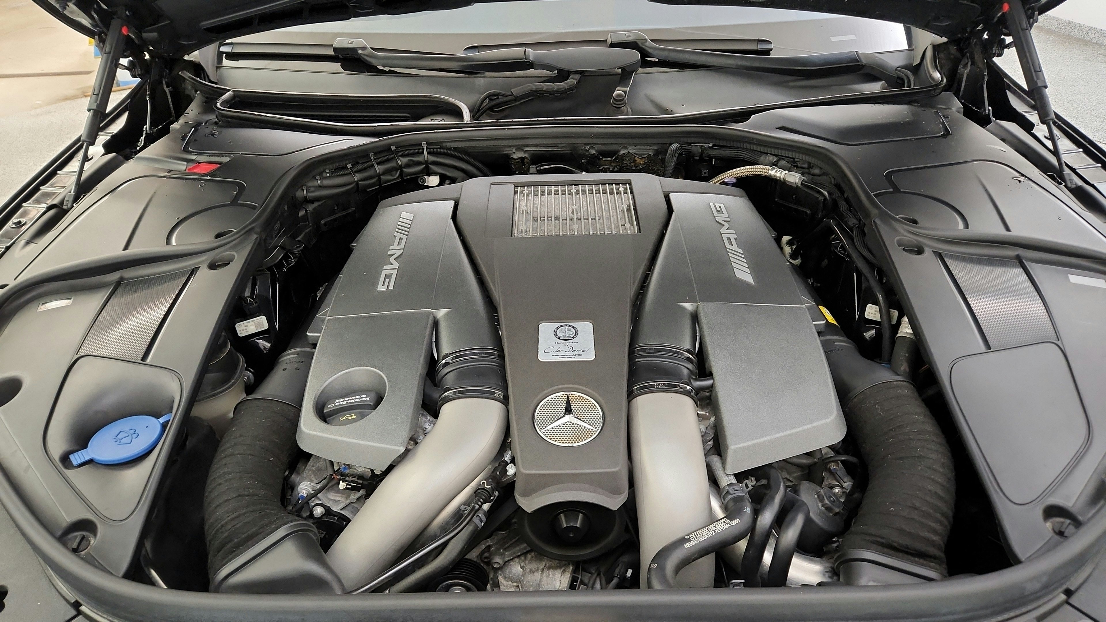 Used 2016 Mercedes-Benz S 63 AMG 4MATIC Coupe image 27