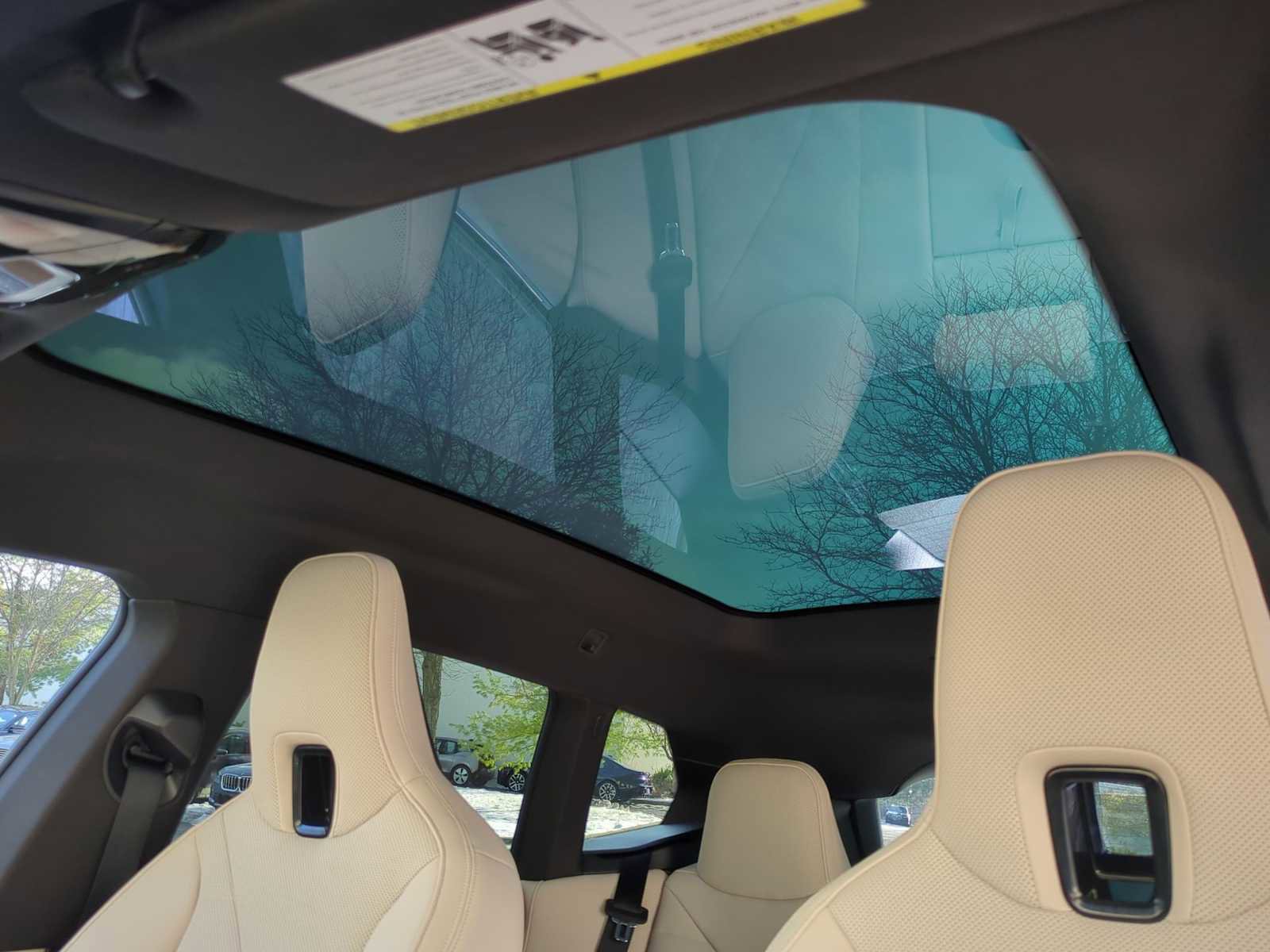 New 2025 BMW iX xDrive50 image 19