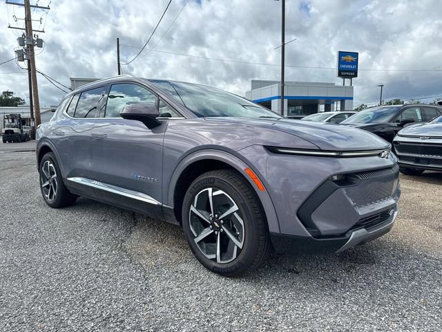 New 2025 Chevrolet Equinox EV LT image 1