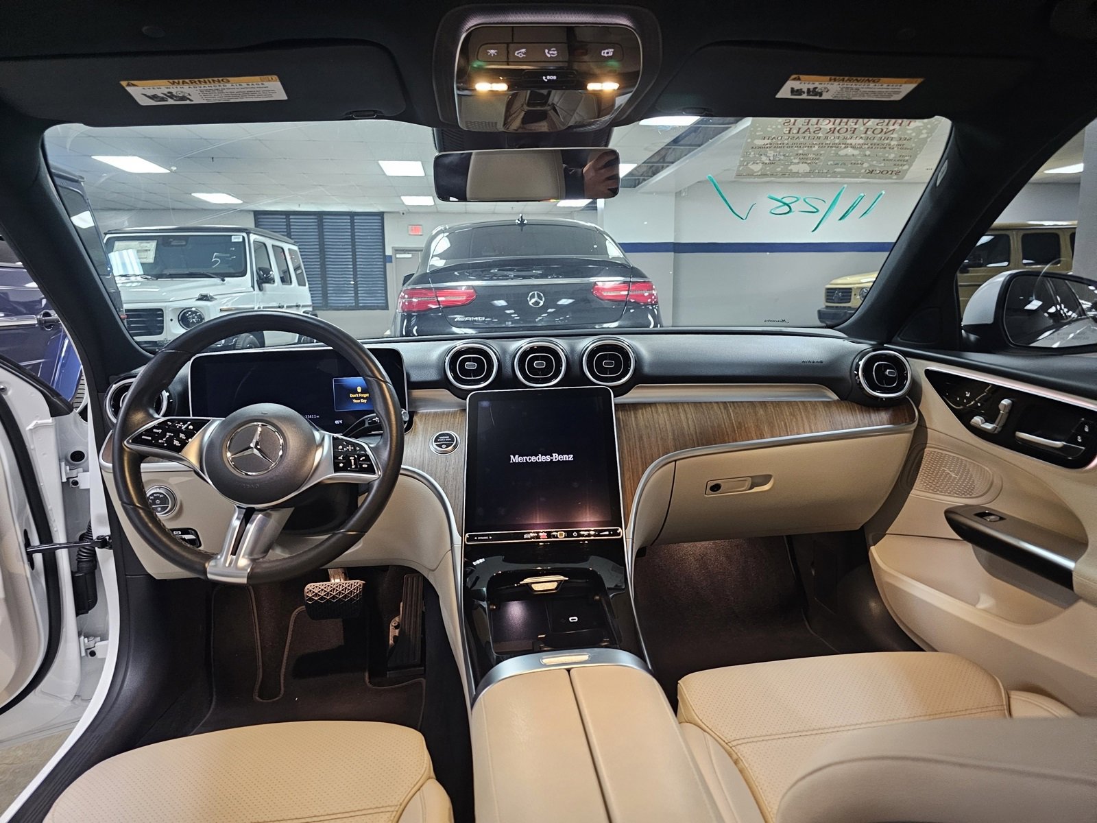 Used 2023 Mercedes-Benz C 300 Sedan image 9