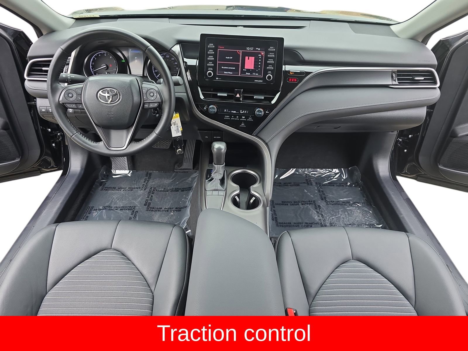 Used 2024 Toyota Camry SE image 14