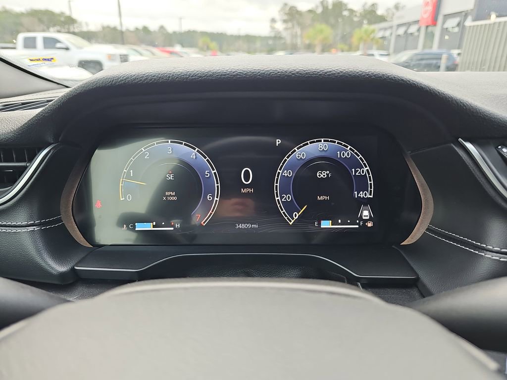 Used 2023 Jeep Grand Cherokee Altitude image 23