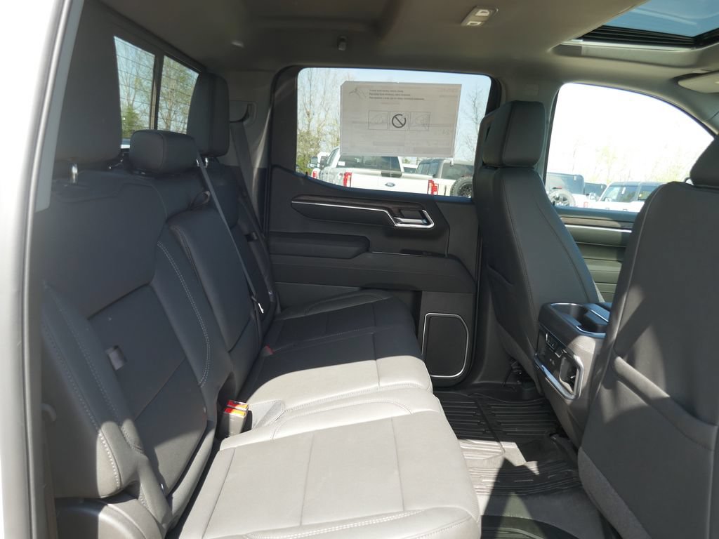 New 2026 GMC Sierra 1500 SLT w/ SLT Premium Plus Package AWD/4WD image 16