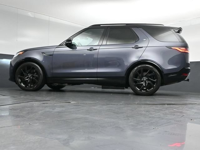 Used 2024 Land Rover Discovery Metropolitan Edition AWD/4WD image 42