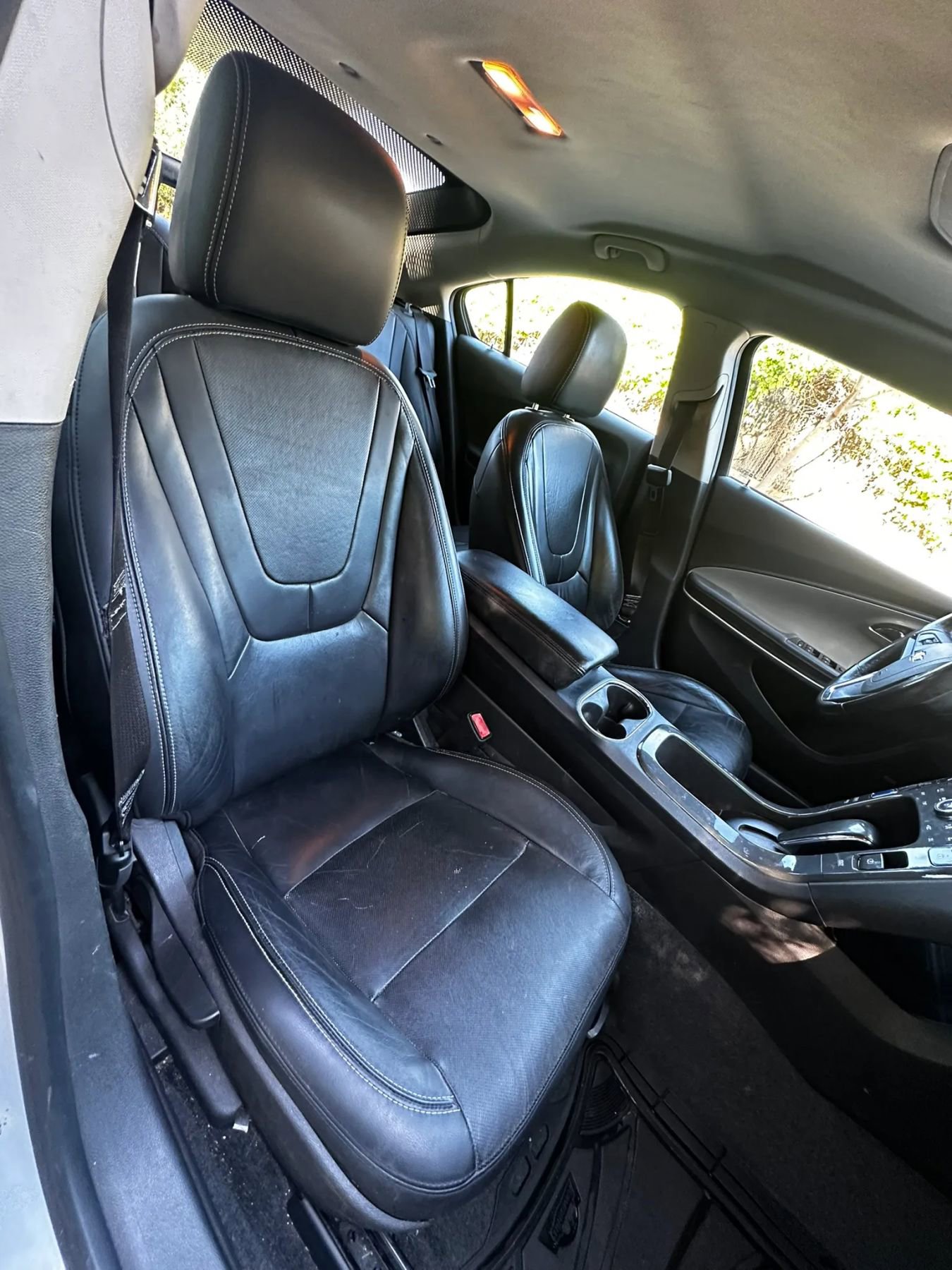 Used 2012 Chevrolet Volt Premium w/ Premium Trim Package image 21