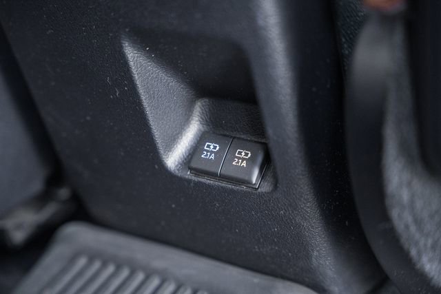 Used 2022 Toyota 4Runner Limited image 35