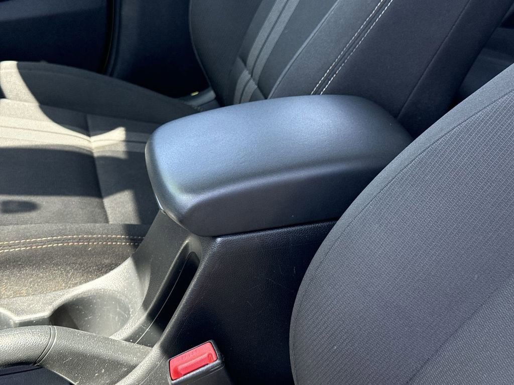 Used 2021 Hyundai Venue SEL FWD image 25