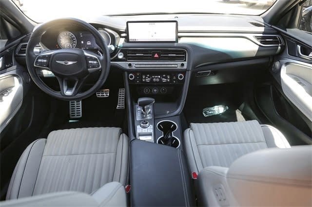 Used 2025 Genesis G70 3.3T Advanced image 30