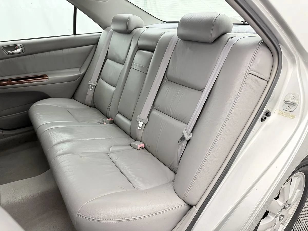 Used 2002 Toyota Camry LE FWD image 14