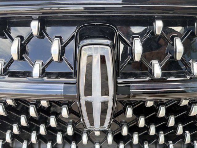 New 2026 Lincoln Nautilus Reserve AWD/4WD image 7