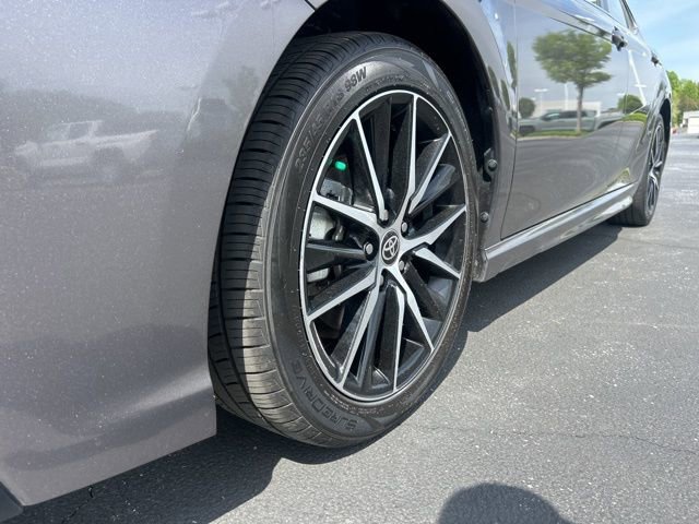 Used 2024 Toyota Camry SE FWD image 12