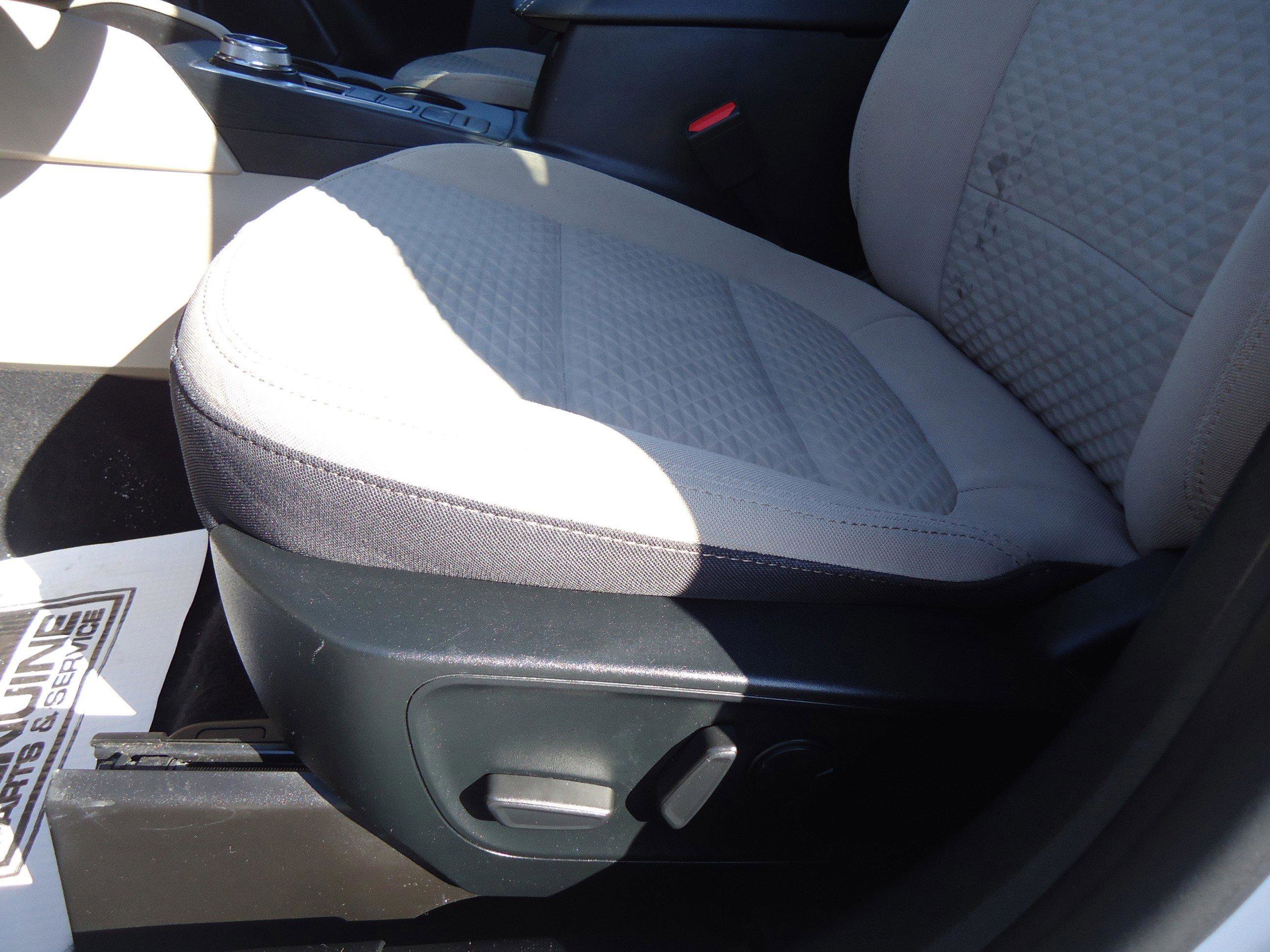 Used 2022 Ford Escape SE w/ SE Sport Appearance Package image 26