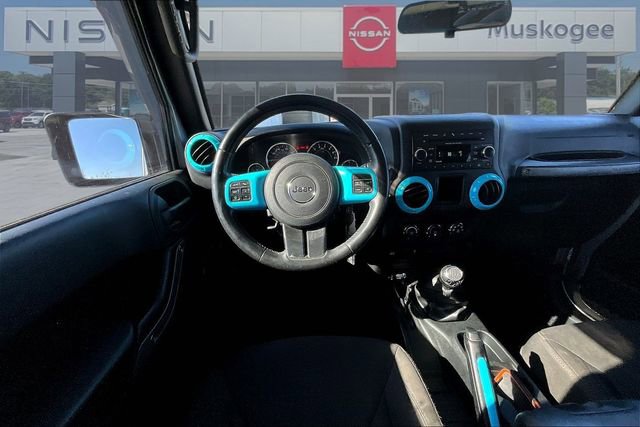 Used 2018 Jeep Wrangler Unlimited Sport w/ Connectivity Group image 8