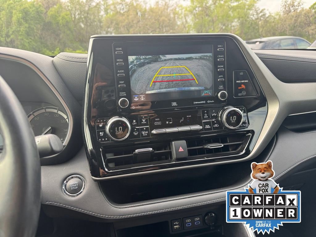 Used 2022 Toyota Highlander Limited image 39