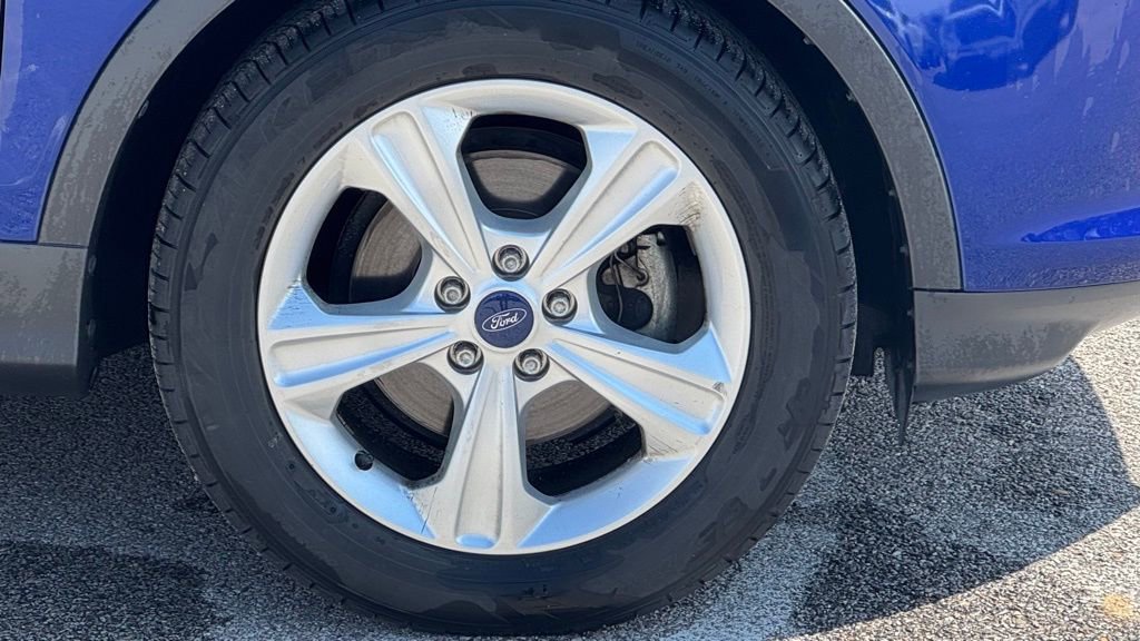 Used 2014 Ford Escape SE w/ Equipment Group 201A image 3
