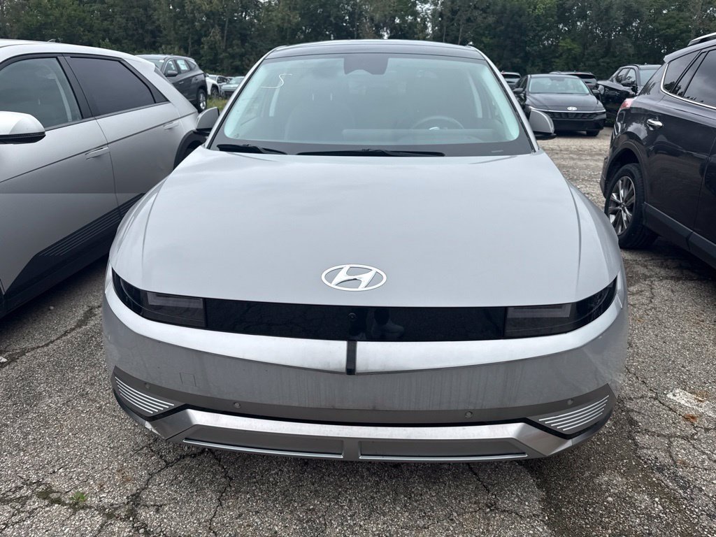 Certified 2023 Hyundai Ioniq 5 Limited AWD/4WD image 7