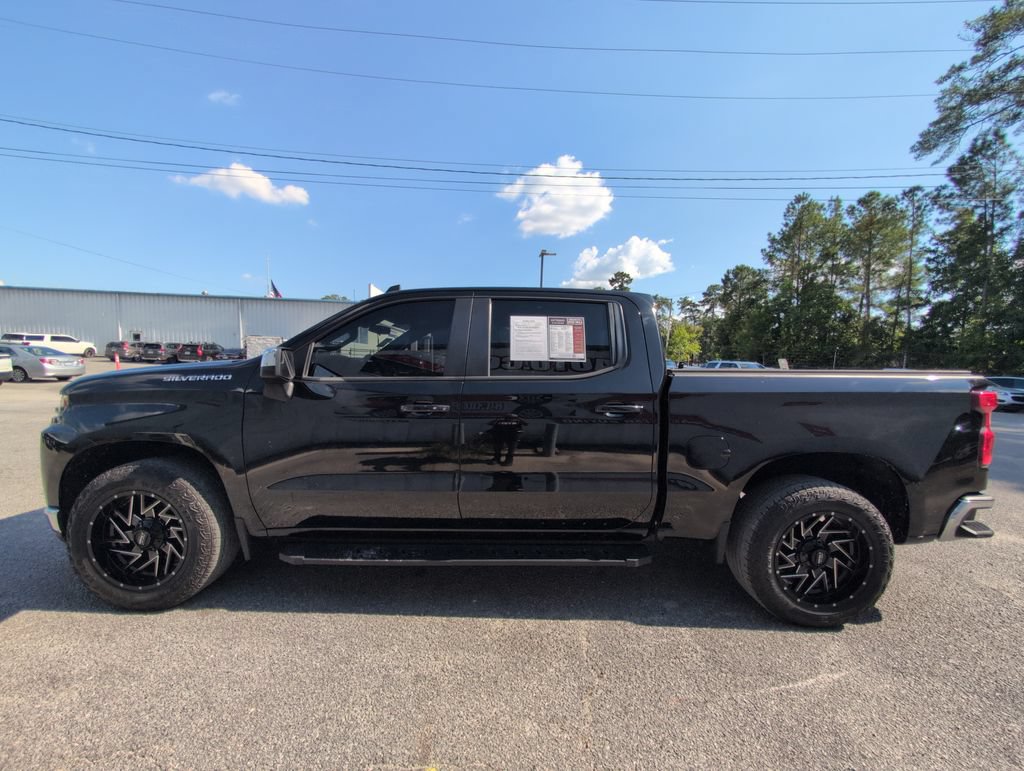 Used 2021 Chevrolet Silverado 1500 LT w/ Bed Protection Package RWD image 5