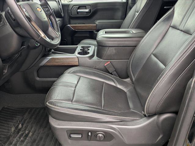Used 2021 Chevrolet Silverado 1500 High Country w/ Technology Package image 15