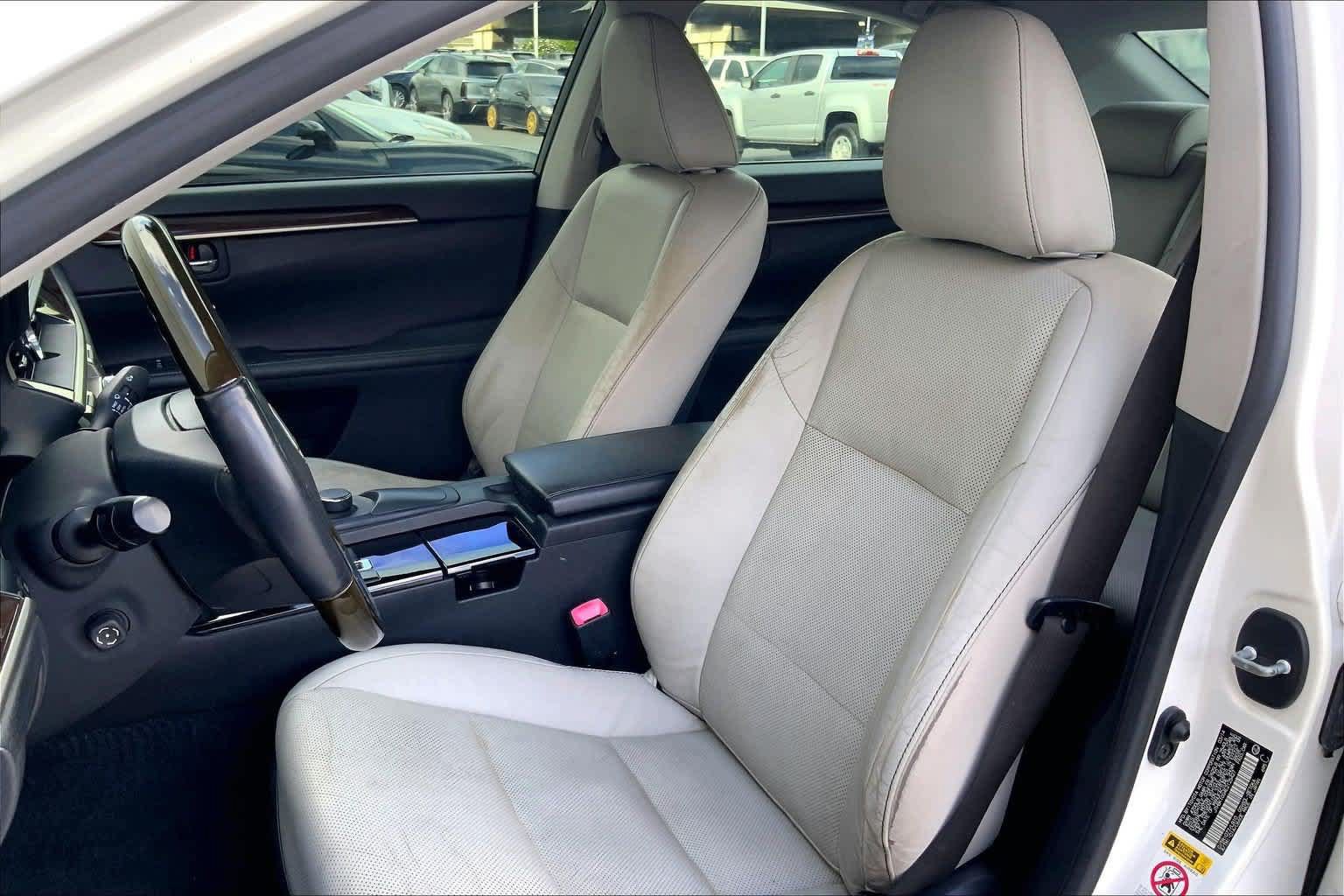 Used 2014 Lexus ES 350 FWD image 11