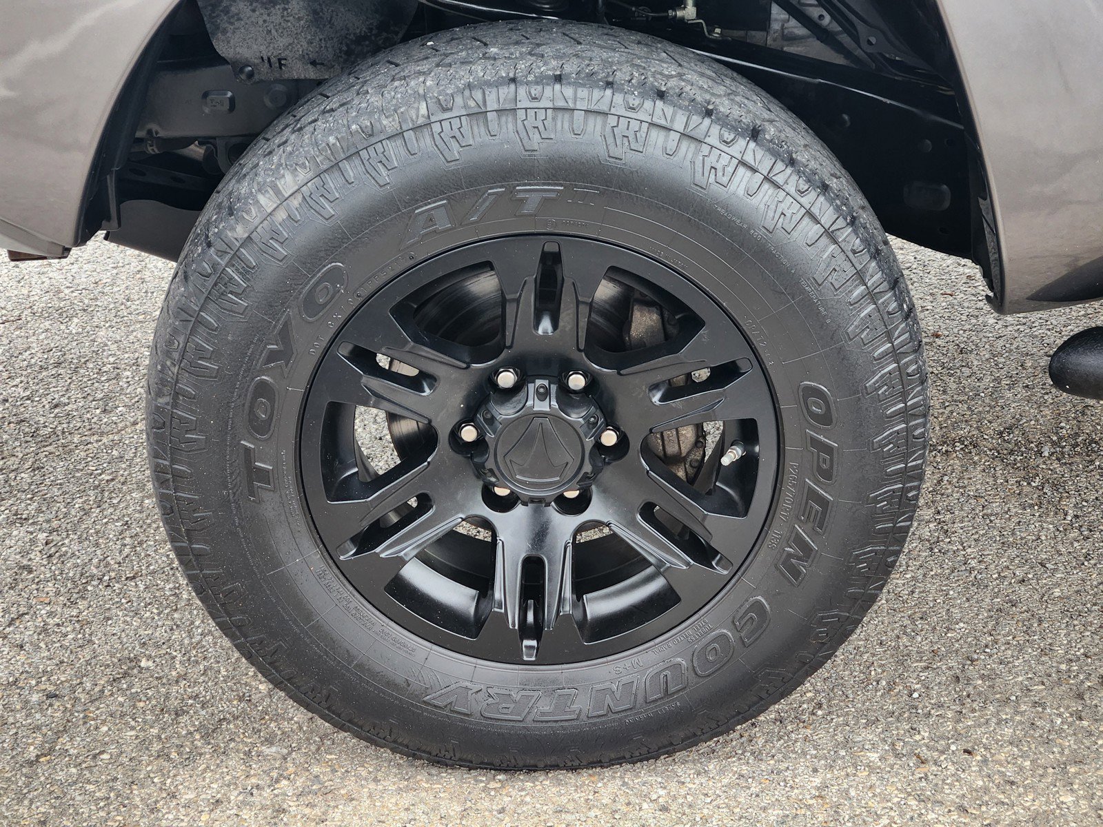 Used 2015 Toyota Tacoma PreRunner w/ SR5 Package RWD image 28