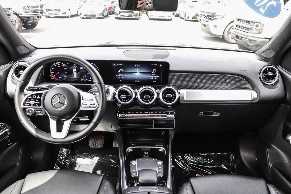 Used 2022 Mercedes-Benz GLB 250 4MATIC image 16