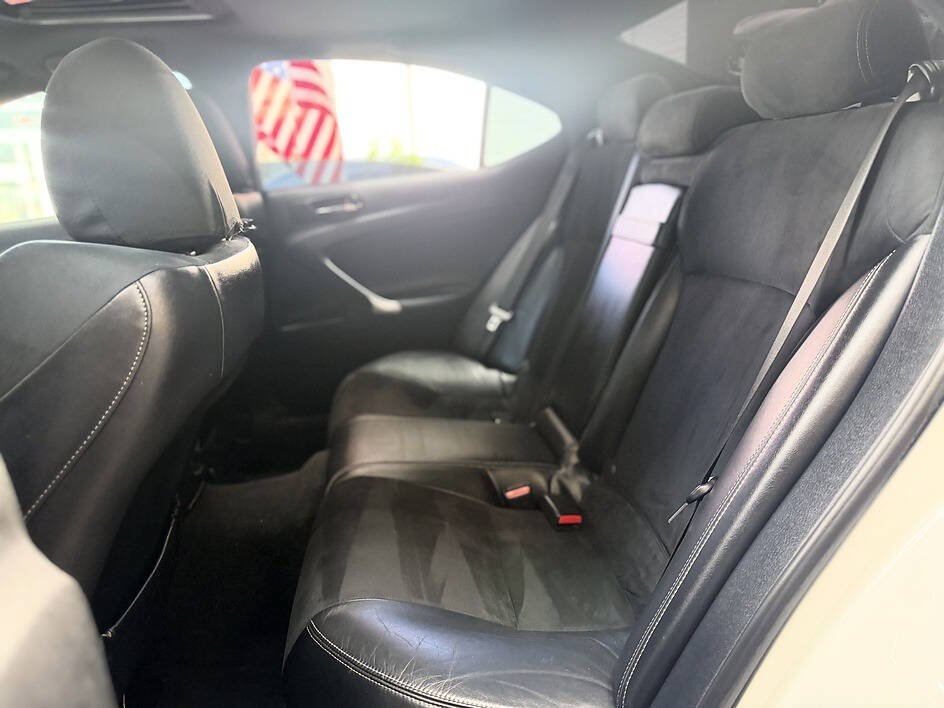 Used 2012 Lexus IS 250 w/ F-Sport Pkg w/Summer Tires RWD image 17