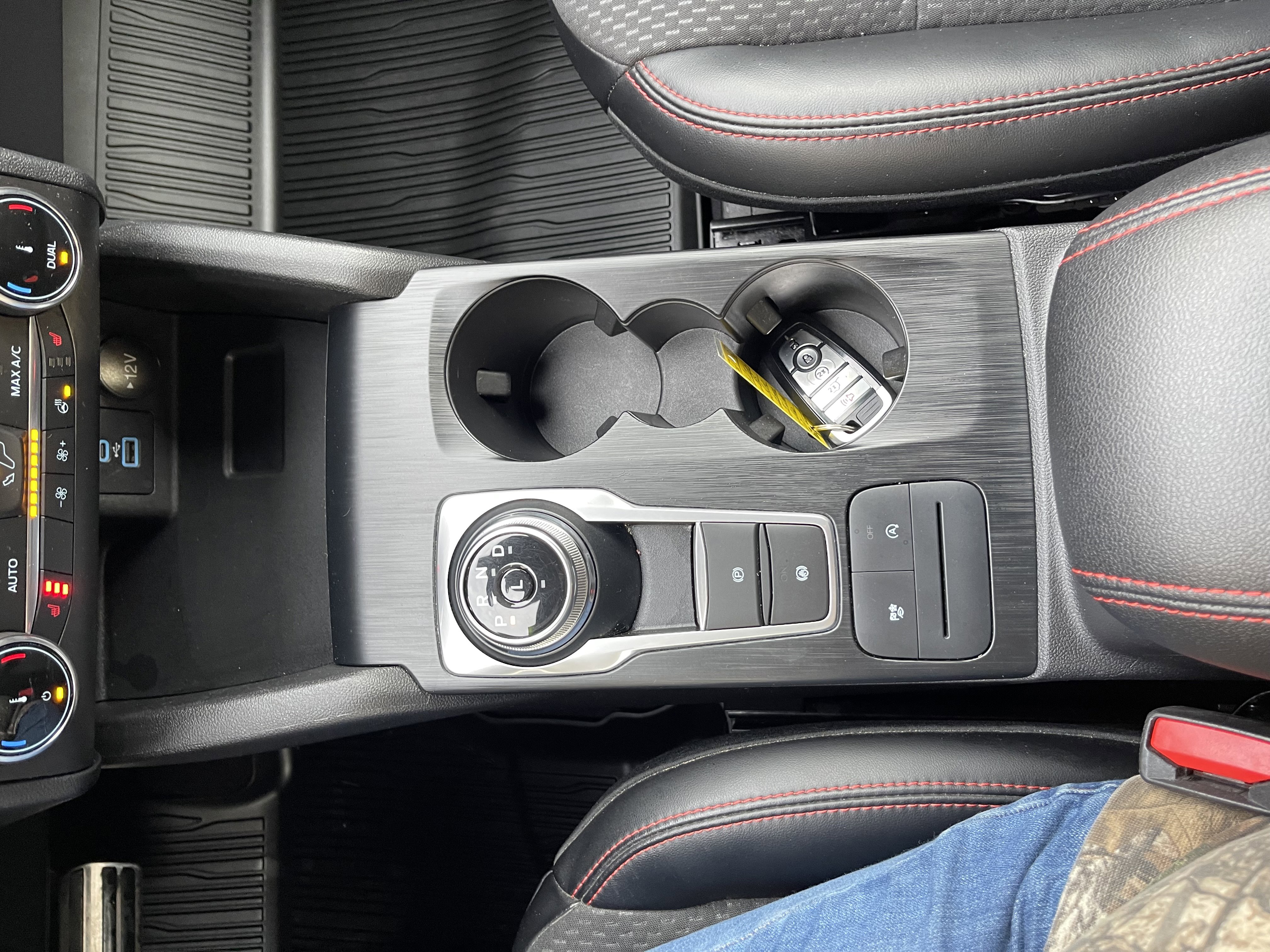 Used 2023 Ford Escape ST-Line image 16