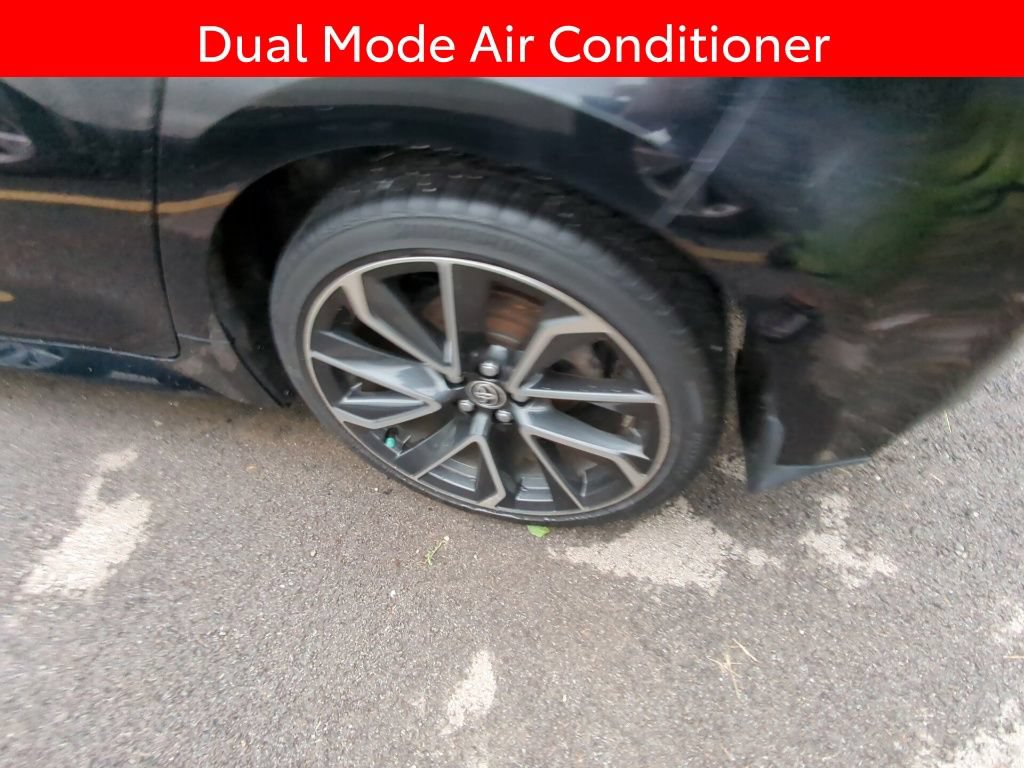 Used 2021 Toyota Corolla XSE FWD image 5