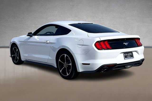 Used 2018 Ford Mustang EcoBoost image 9