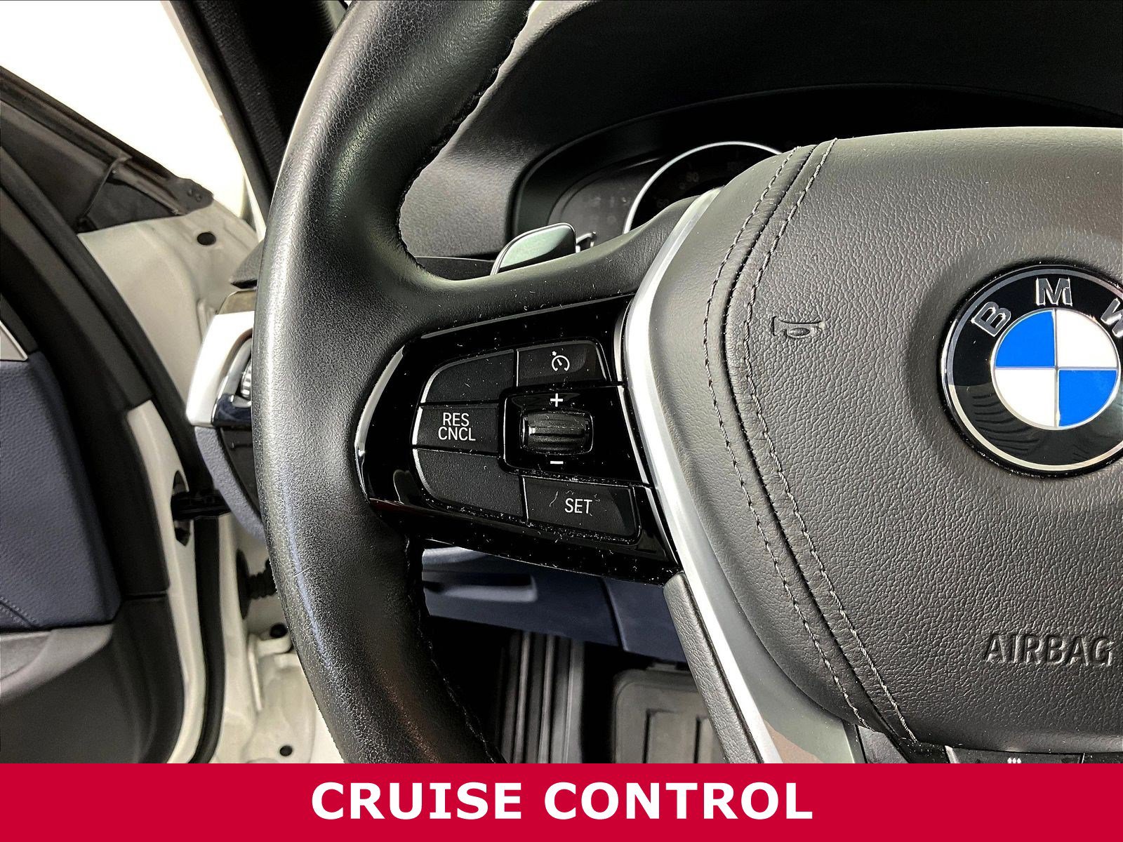 Used 2018 BMW 540i xDrive AWD/4WD image 11
