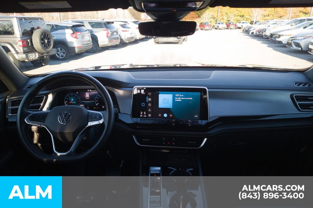 Used 2024 Volkswagen Atlas Cross Sport SE image 21