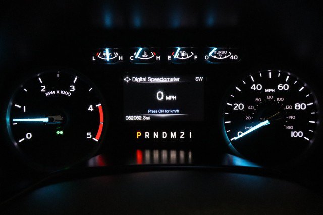 Used 2017 Ford F250 XLT w/ XLT Premium Package AWD/4WD image 38