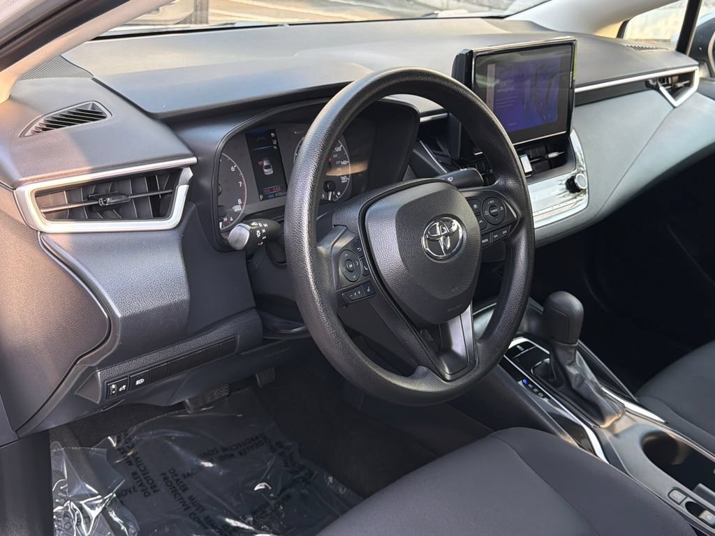Used 2023 Toyota Corolla LE FWD image 18