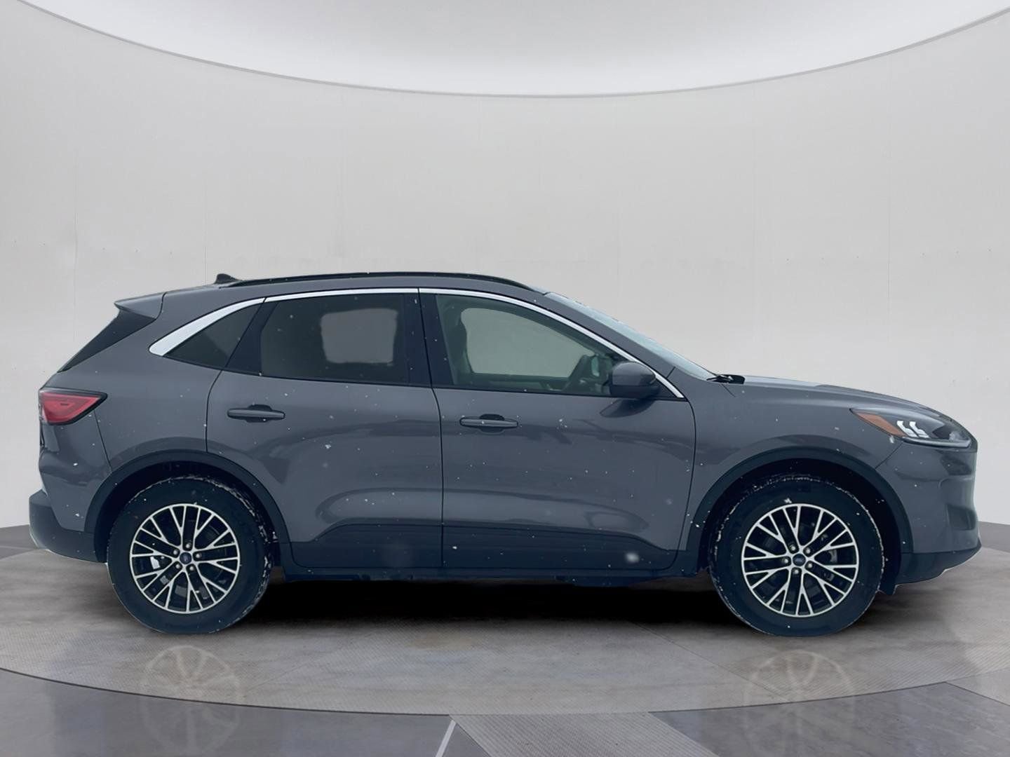 Used 2022 Ford Escape SEL w/ Technology Package image 7