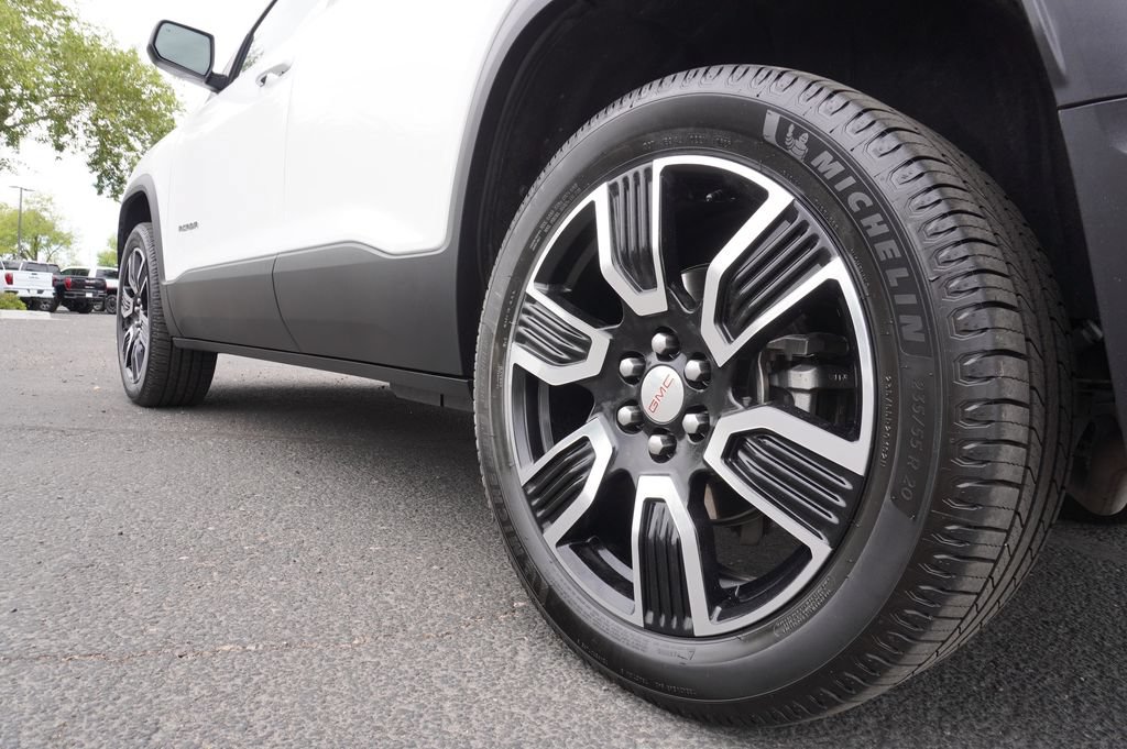 Certified 2019 GMC Acadia SLT w/ Black Edition FWD image 7