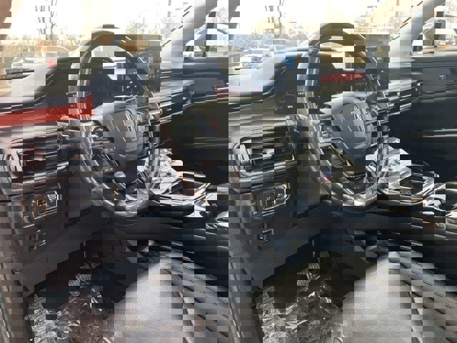 Used 2022 Lincoln Nautilus Reserve image 25