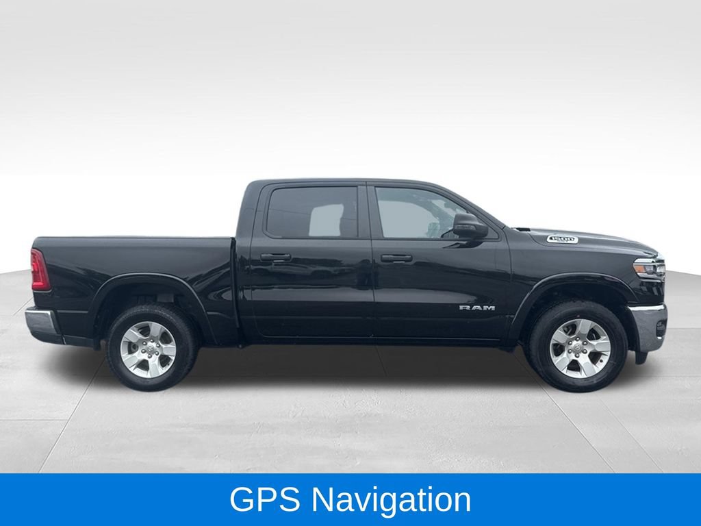 Used 2025 RAM 1500 Big Horn AWD/4WD image 2