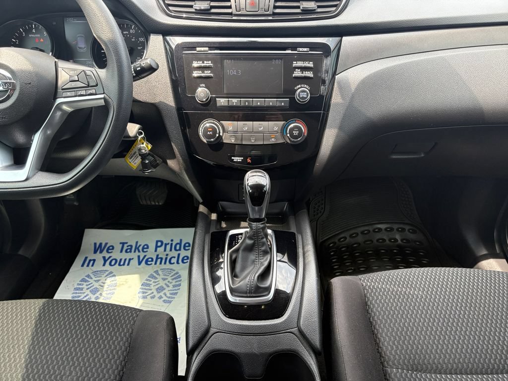 Used 2018 Nissan Rogue Sport S AWD/4WD image 11