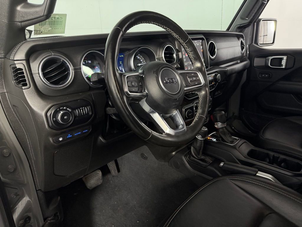 Used 2022 Jeep Wrangler Unlimited Sahara w/ Cold Weather Group image 21