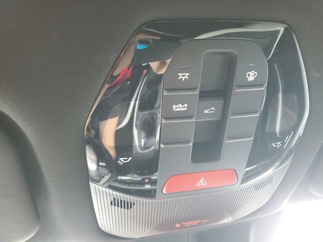 Certified 2025 Kia K4 GT-Line Turbo image 30