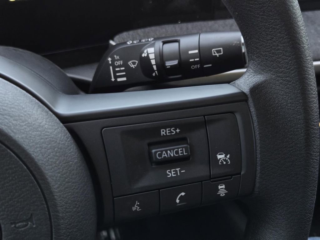 New 2026 Nissan Kicks SV w/ SV Premium Package FWD image 28
