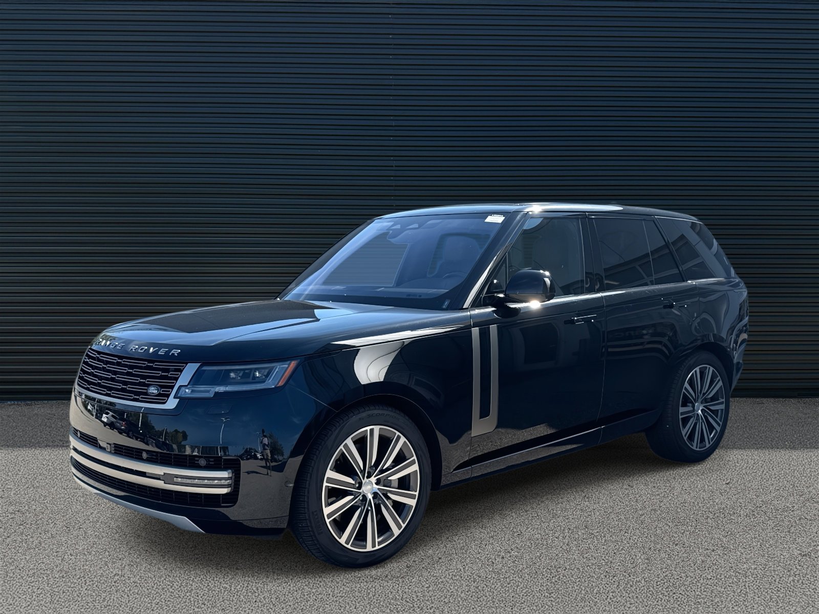 Used 2023 Land Rover Range Rover SE