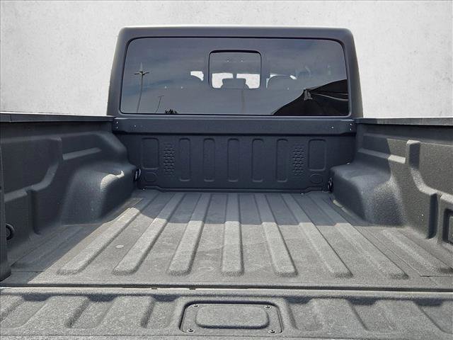 Used 2022 Jeep Gladiator Rubicon w/ LED Lighting Group image 6