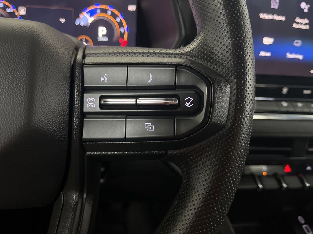 Used 2024 Chevrolet Colorado W/T image 59