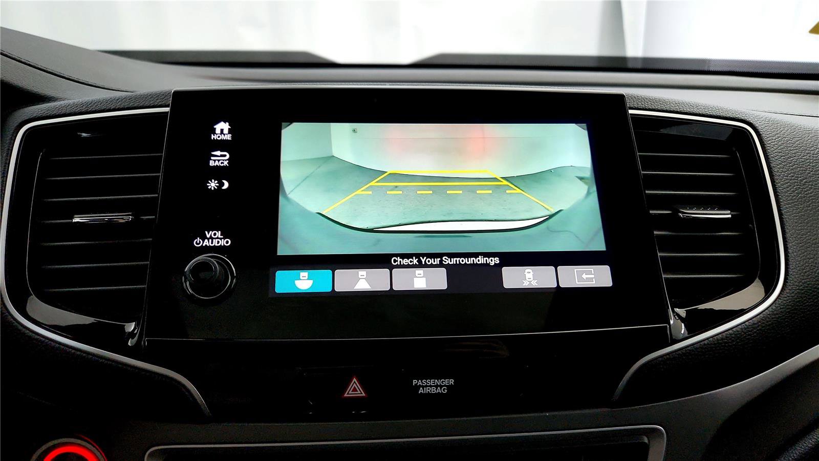 Used 2023 Honda Passport EX-L image 32