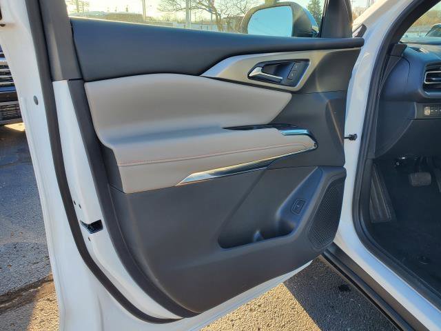 New 2026 Chevrolet Traverse LT w/ LPO, Floor Liner Package image 6