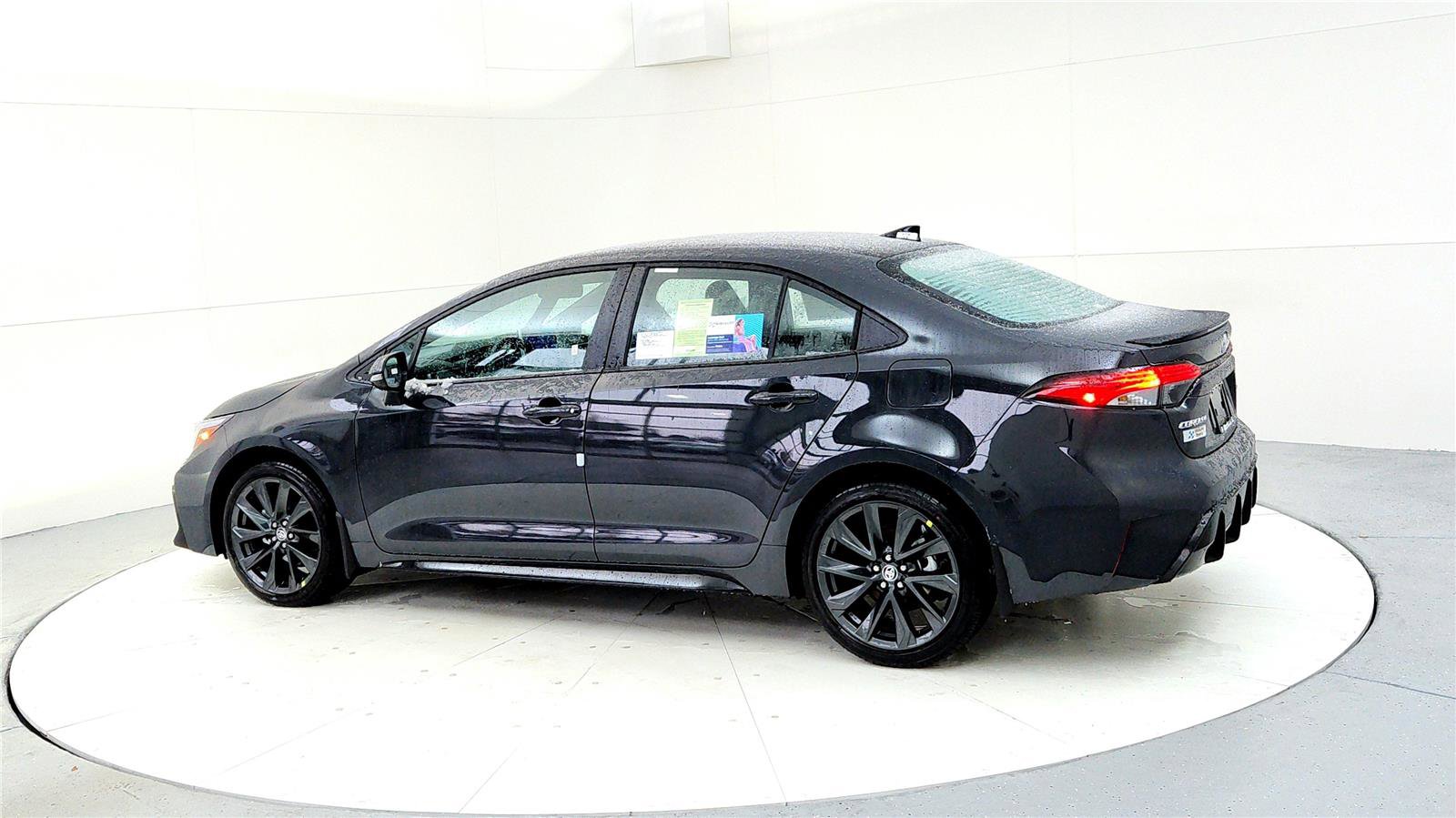 New 2026 Toyota Corolla XSE FWD image 4