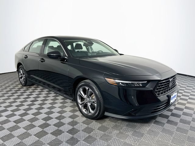 Certified 2023 Honda Accord EX image 8